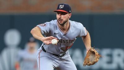 Source: Yankees, Paul DeJong agree to minor league deal - ESPN