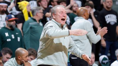 Tom Izzo - Tom Izzo 'ticked' at Paul Davis over ex-Michigan State star's ejection - ESPN - espn.com - Usa - state North Carolina - state Michigan