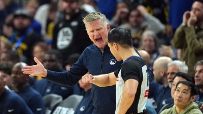 John Collins - Steve Kerr - Gary Payton II (Ii) - Steve Kerr gets ejected with Snoop Dogg on call for Warriors game: 'Get him out of there!' - foxnews.com - Los Angeles - state Arizona - state Golden - county Chase
