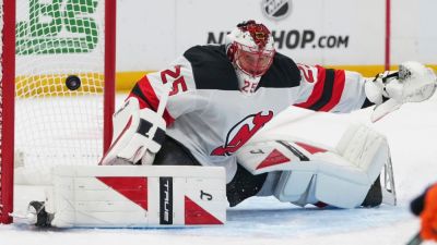 Carolina Hurricanes - Jacob Markstrom - Sheldon Keefe - Jack Hughes - New Jersey Devils lose 9-0 in 'flat-out embarrassing' effort - ESPN - espn.com - New York - state New Jersey