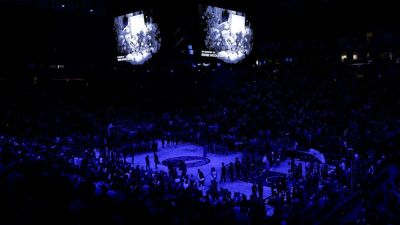 Wolves hold moment of silence for woman killed by ICE officer - ESPN