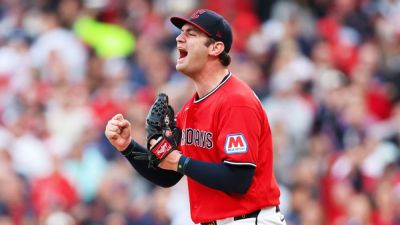 Guardians' Williams, White Sox's Burke to start for ALCS bid - ESPN