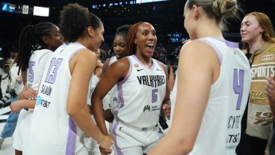 Valkyries sweep defending champion Aces to make WNBA Finals - ESPN