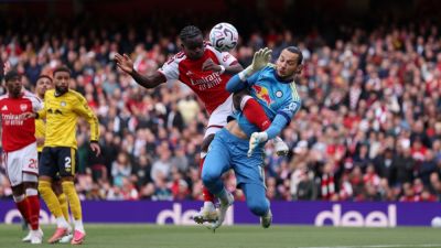 Premier League live updates: Defending champs Arsenal host Leeds - ESPN