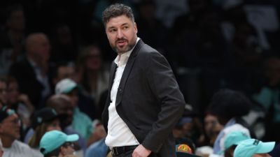 Liberty's star trio say DeMarco's future 'not our decision' - ESPN