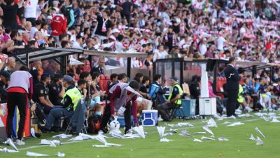 Rayo Vallecano vs. Athletic Club suspended after fans launch paper plane protest - ESPN
