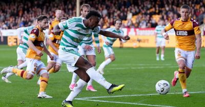 Celtic end three-game losing run with win at Motherwell to return to top of SPL