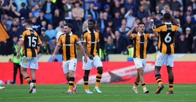 Hull maintain unbeaten home record with entertaining draw against Everton
