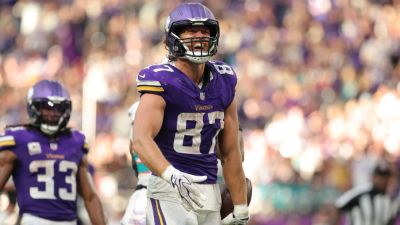 Kyler Murray - Josh Oliver - Vikings TE T.J. Hockenson suffers concussion against Saints - ESPN - espn.com - Jordan - state Minnesota