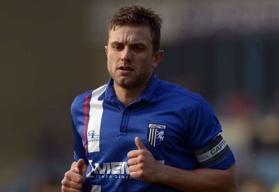 Gillingham’s former captain Doug Loft, who also played for Brighton, Port Vale, Colchester United and Tonbridge Angels, has died at the age of 39