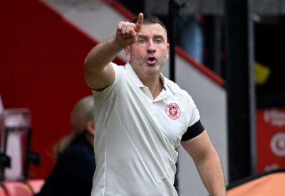 Welling United manager Ryan Maxwell says coin toss vital in narrow defeat at Eastbourne Borough | Wings boss reunited with striker Chris Harris while winger Troy Howard joins Faversham
