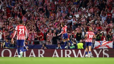Champions League live updates: Atleti lead Man United, Viking with shock lead vs. Bayern - ESPN
