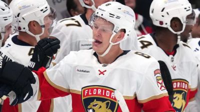 Brady Tkachuk's natural hat trick helps Panthers end skid - ESPN