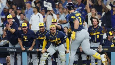 Cy Young - Pat Murphy - Blake Snell - Jackson Chourio - Bauers' epic homer rocks Dodgers in Game 3 as Brewers seize 3-0 NLCS lead - ESPN - espn.com - Los Angeles