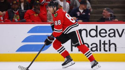 Patrick Kane - Connor Bedard - Mario Lemieux - Blackhawks' Kane sets record for assists by U.S.-born player - ESPN - espn.com - Usa - county Buffalo - state New York - county Crosby