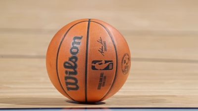 NBA tells sportsbooks to stop certain bets, restrict parlays - ESPN