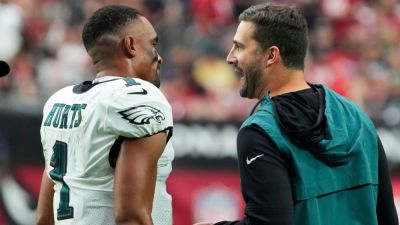 Nick Sirianni - Sirianni, teammates share concern after Jalen Hurts' diagnosis - ESPN - espn.com - Los Angeles