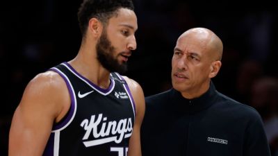 Kings G Simmons tears Achilles tendon, will have surgery - ESPN