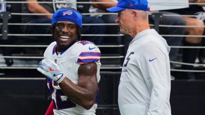 Bills' Gardner-Johnson appears to spit at Raiders, ejected - ESPN