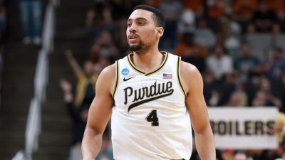 Ex-Purdue F Kaufman-Renn signs with Kansas amid eligibility pursuit - ESPN