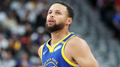 Kristaps Porzingis - Steve Kerr - Warriors expect Steph Curry (ankle) to play in opener vs. Lakers - ESPN - espn.com - Los Angeles
