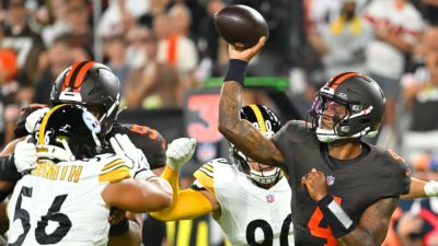 Watson leads third straight winning drive, puts Browns atop North - ESPN