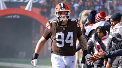 Browns DT Mason Graham week-to-week with MCL, ankle sprains - ESPN