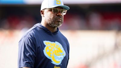 Hall of Famer Marshall Faulk reveals Parkinson's diagnosis - ESPN