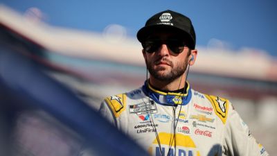 Chase Elliott out of popular driver vote to honor Kyle Busch - ESPN