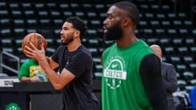 Jayson Tatum - Jaylen Brown - Jayson Tatum denies 'beef' with Jaylen Brown after trade - ESPN - espn.com - New York - Los Angeles - county Dallas - Instagram