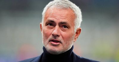 Older, calmer, but still playing the hits: Mourinho and Madrid primed for clásico return