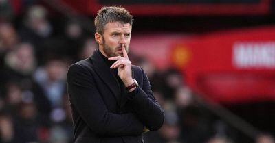 Manchester United board hold crisis talks over Carrick’s future and Howe approach