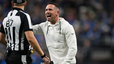 Matt Lafleur - Bay - Packers rip officiating after roughing penalties prove costly in loss - ESPN - espn.com