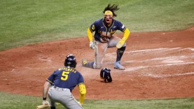 Kevin Cash - World Series Game 5: Takeaways as Brewers beat Rays, clinch title - ESPN - espn.com - county Bay