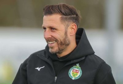 Craig Tucker - Ashford United - Craig Stone - Ashford United manager Craig Stone says Freddie Francis wants to enjoy non-league football after joining on dual-registration from Folkestone | Teenager was recently on trial with Premier League club Ipswich Town - kentonline.co.uk
