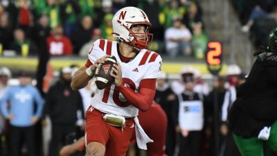 Nebraska QB Anthony Colandrea re-signs for 2027 season - ESPN