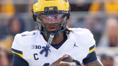 Minnesota outlasts Michigan, struggling QB Bryce Underwood - ESPN - espn.com - state Minnesota - state Michigan