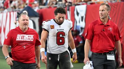 Sources - Baker Mayfield return hinges on when QB can grip football - ESPN