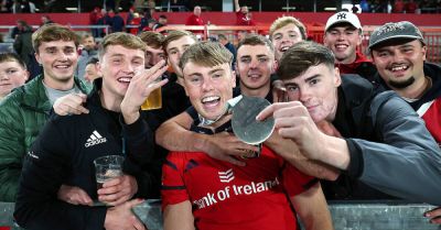 Young No. 10 Charlie O’Shea lights up a proper Munster display