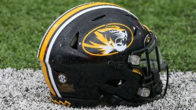 Missouri OL Jones in need of heart transplant, Drinkwitz says - ESPN - espn.com - state Missouri - county Jones