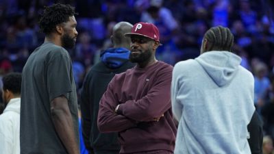 Joel Embiid - Mike Breen apologizes after LeBron James refutes Embiid story - ESPN - espn.com - New York - state New Jersey - county Camden
