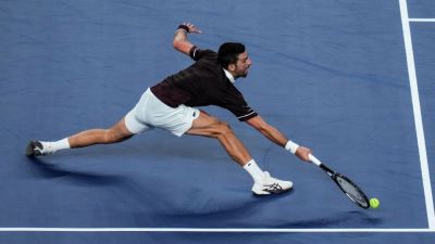 Novak Djokovic beaten by Hubert Hurkacz at Shanghai Masters - ESPN