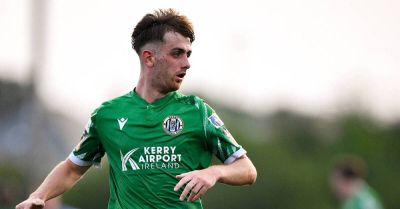 Kerry close in on historic play-off place with victory over Cobh - breakingnews.ie