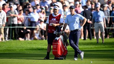 Eye of the Tiger: Justin Rose holds 6-shot lead at Torrey Pines - ESPN