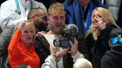 Jake Paul - Lindsey Vonn - Milan Cortina - Jake Paul breaks down in tears as fiancée Jutta Leerdam shatters Olympic speedskating record - foxnews.com - Netherlands - Italy - Usa