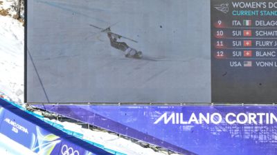 US Vonn’s Olympic comeback ends in dramatic downhill crash