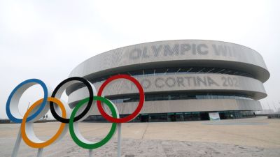 Milan Cortina - Slovak fugitive caught when he tried to watch Olympic hockey - ESPN - espn.com - Finland - Italy - Slovakia