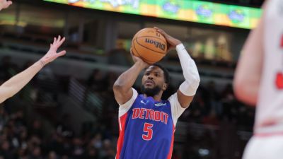 Free agent Beasley signs with Bad Bunny's Puerto Rican team - ESPN