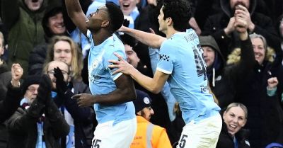 Man City squeeze past stubborn Salford to reach FA Cup fifth round