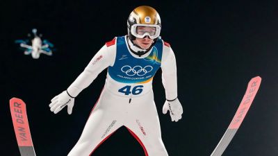 Olympic ski jumper disqualified from event over boot size